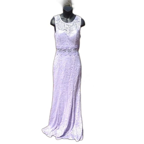 A. Byer Dresses & Skirts - A. Byer Floor Length Sparkly Lace Light Purple Sleeveless Dress Size 9
